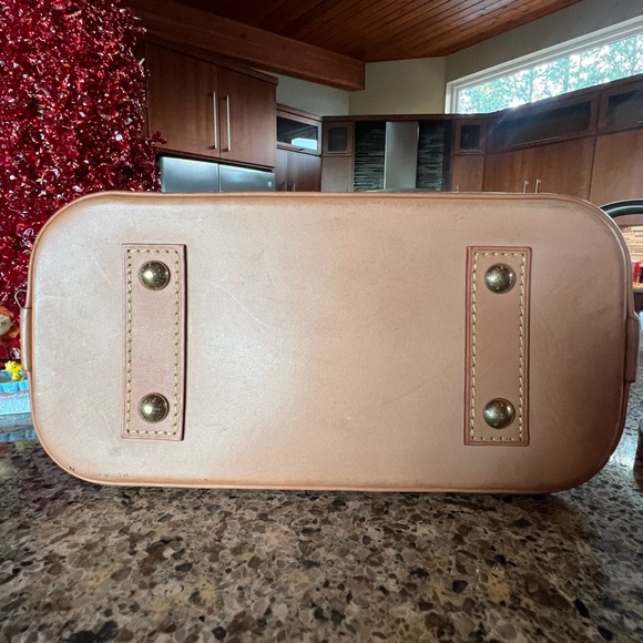 Louis Vuitton Alma BB - Picture 5 of 9